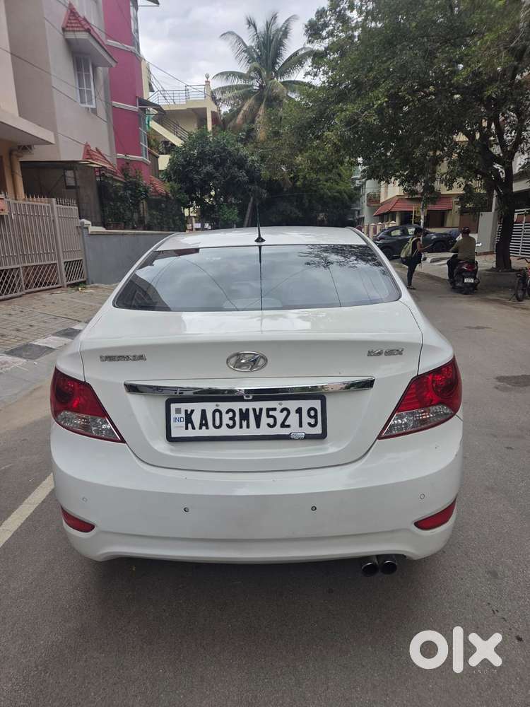 Hyundai Fluidic Verna 1.6 CRDi SX, 2015, Diesel