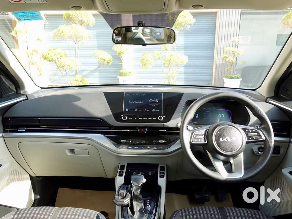 Kia Carens 1.4 Prestige Plus Turbo 7 Str, 2024, Petrol