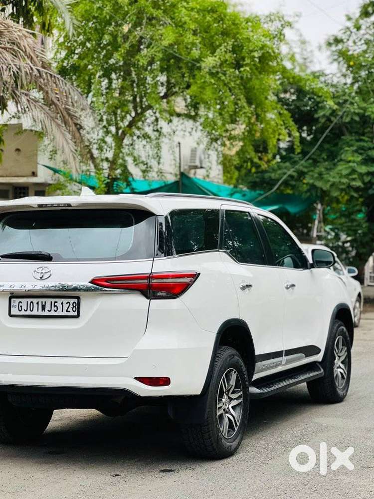 Toyota Fortuner 4x2 At 2.8 Diesel, 2022, Diesel