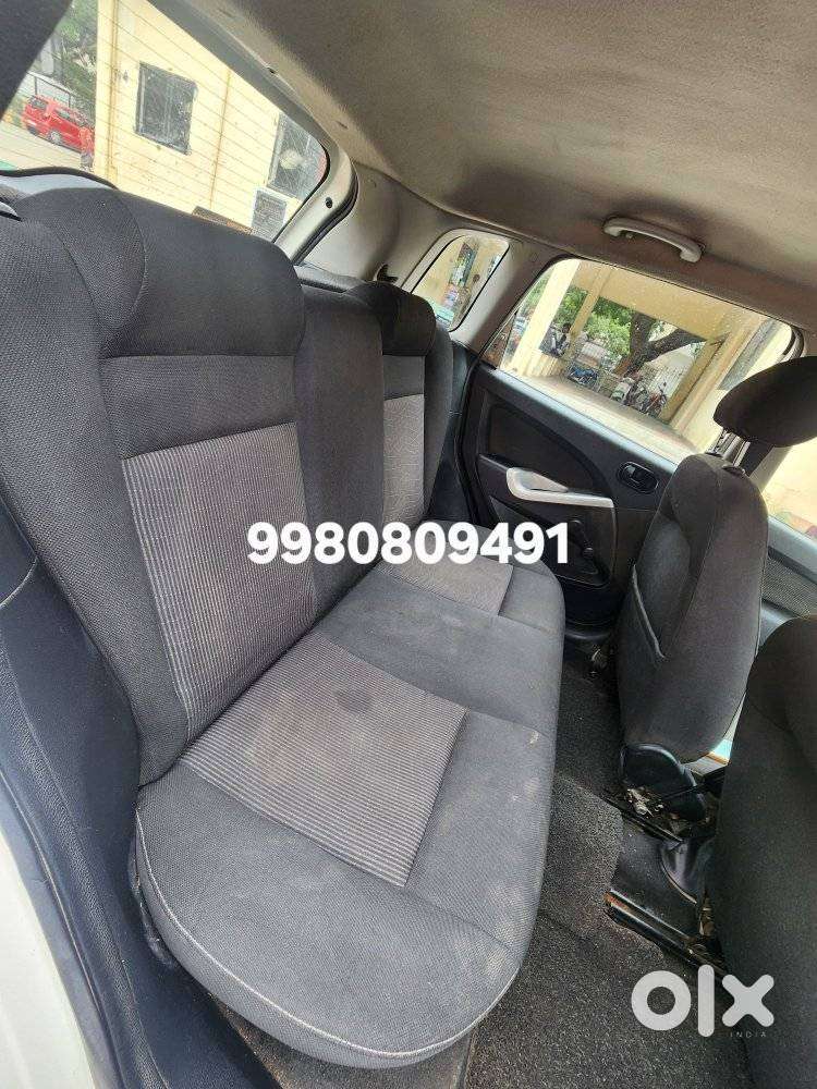 Ford Figo Diesel Titanium, 2012, Diesel