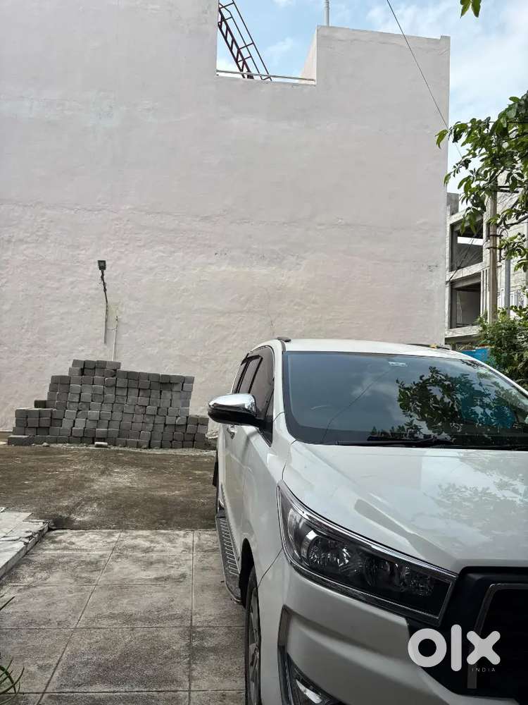 Toyota Innova Crysta 2019