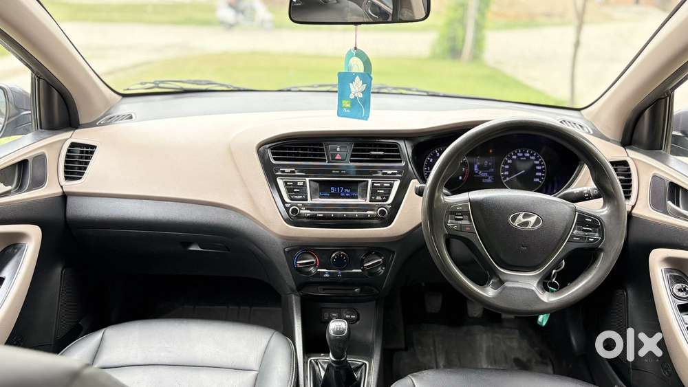 Hyundai I20 Sportz 1.2 Bs-iv, 2015, Petrol