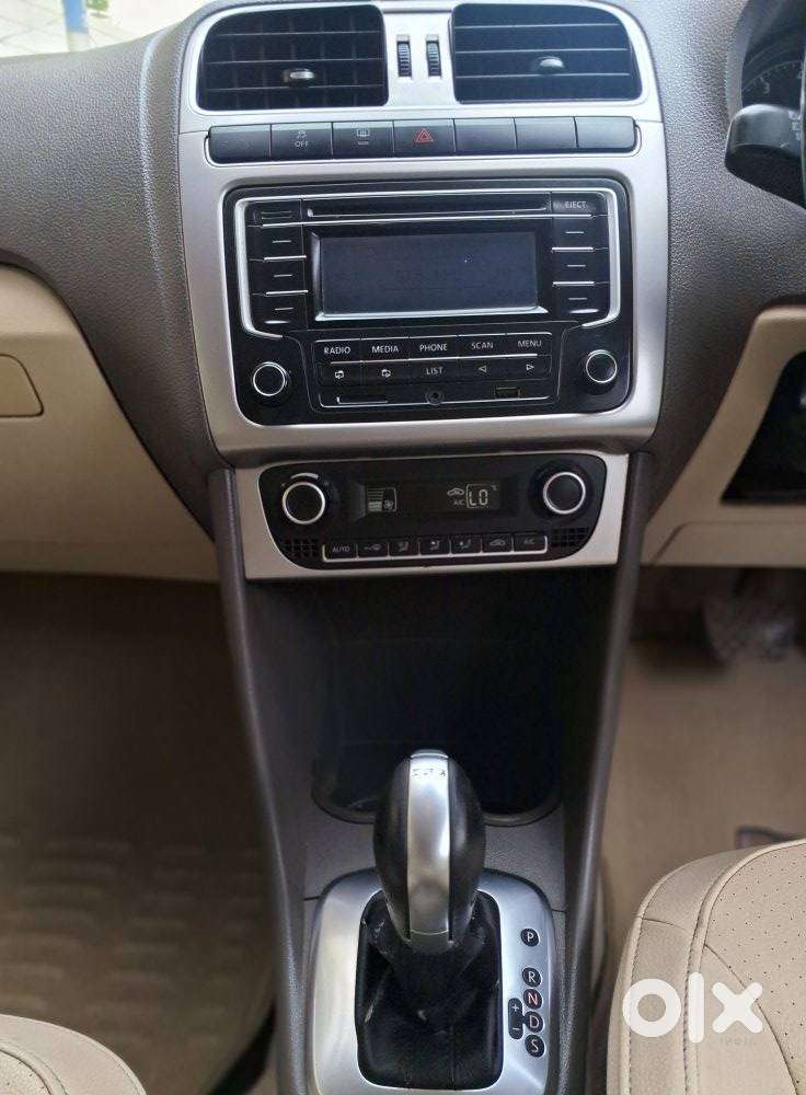 Volkswagen Vento, 2014, Petrol