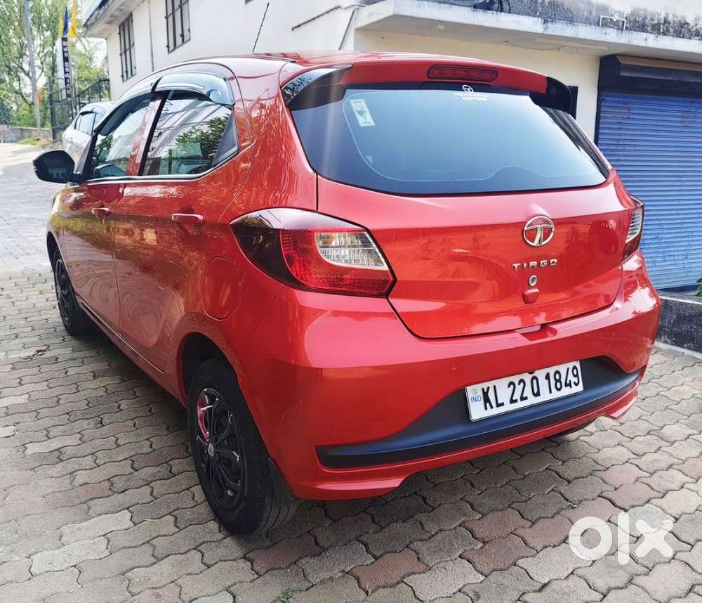 Tata Tiago 1.2 Revotron Xt (o), 2021, Petrol