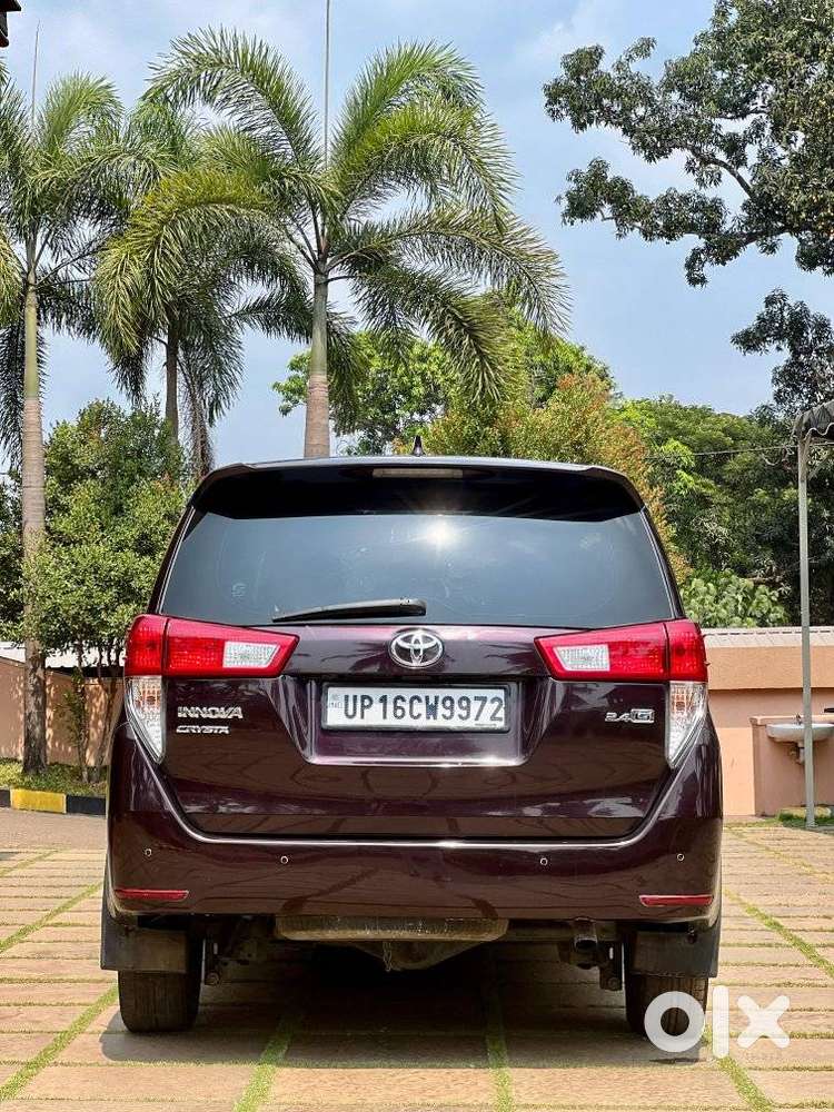 Toyota Innova Crysta 2.4 G Mt, 2021, Diesel