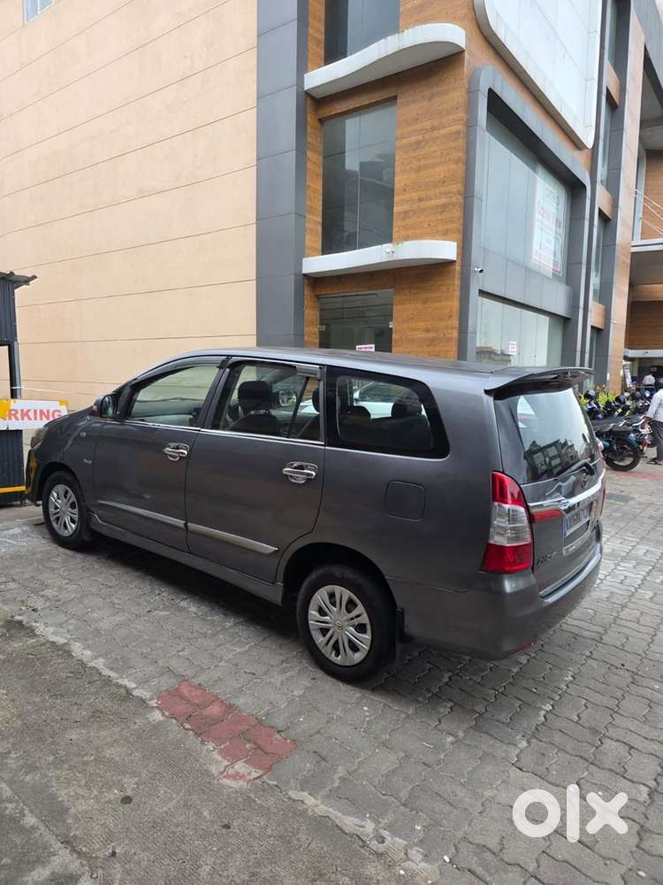 Toyota Innova Diesel 207000 Km Driven
