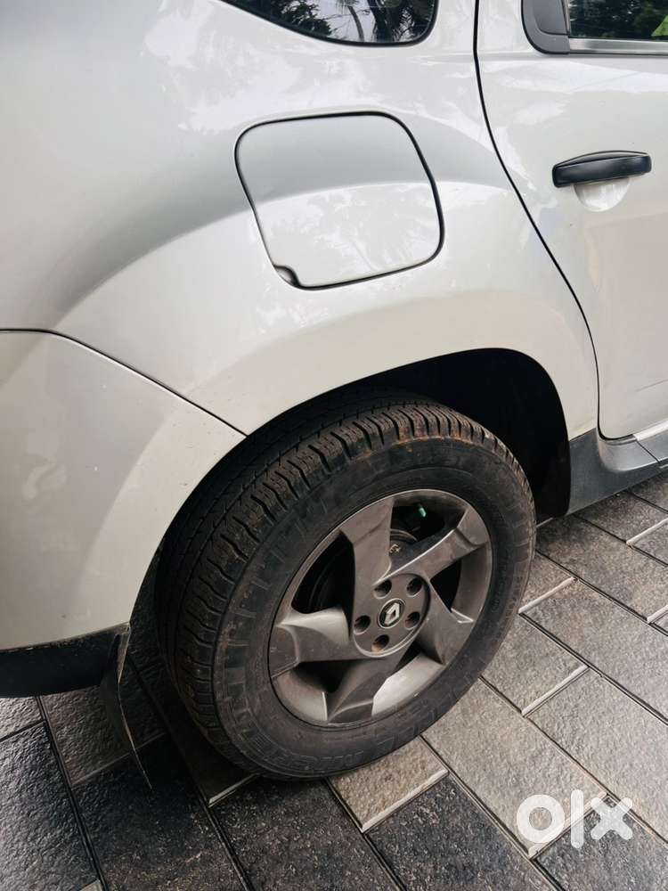 Renault Duster Diesel 2015 - Well Maintained