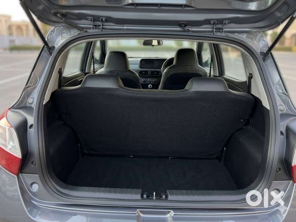 Hyundai Grand I10 Nios Corprate Edition 1.2 At, 2022, Petrol