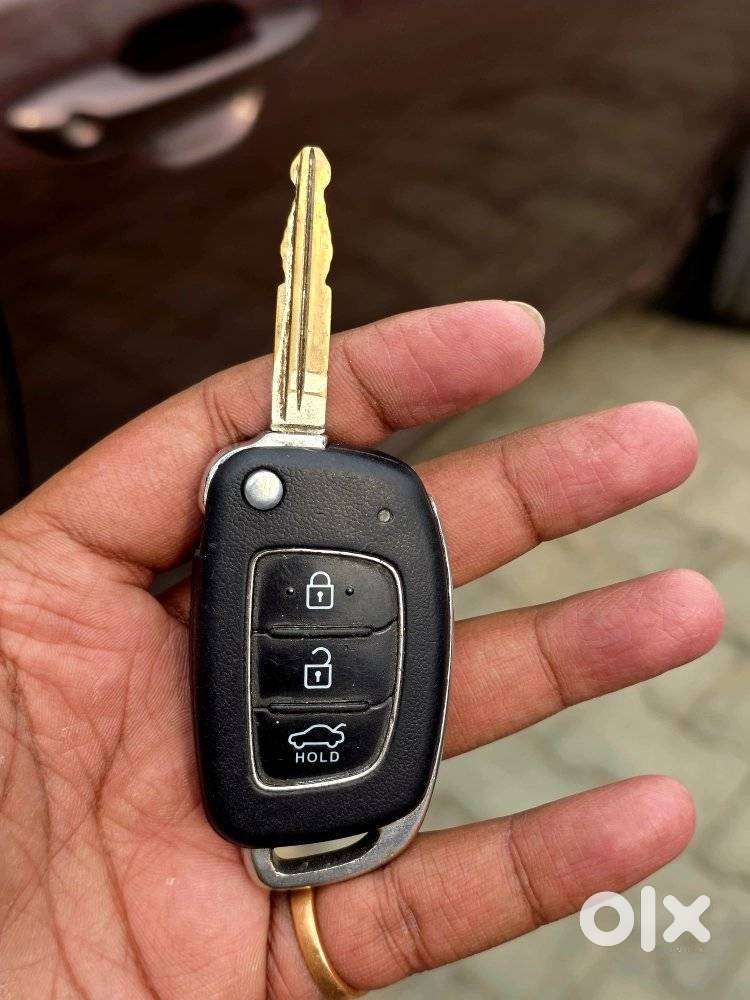 Hyundai Aura 1.2 S Cng, 2022, Cng & Hybrids