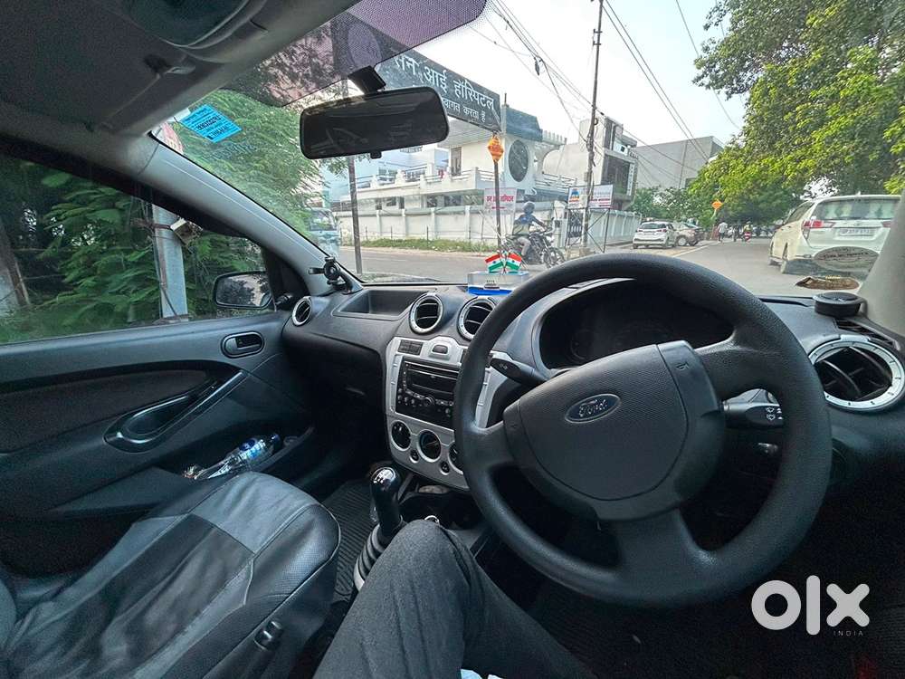 Ford Figo 2011 Year