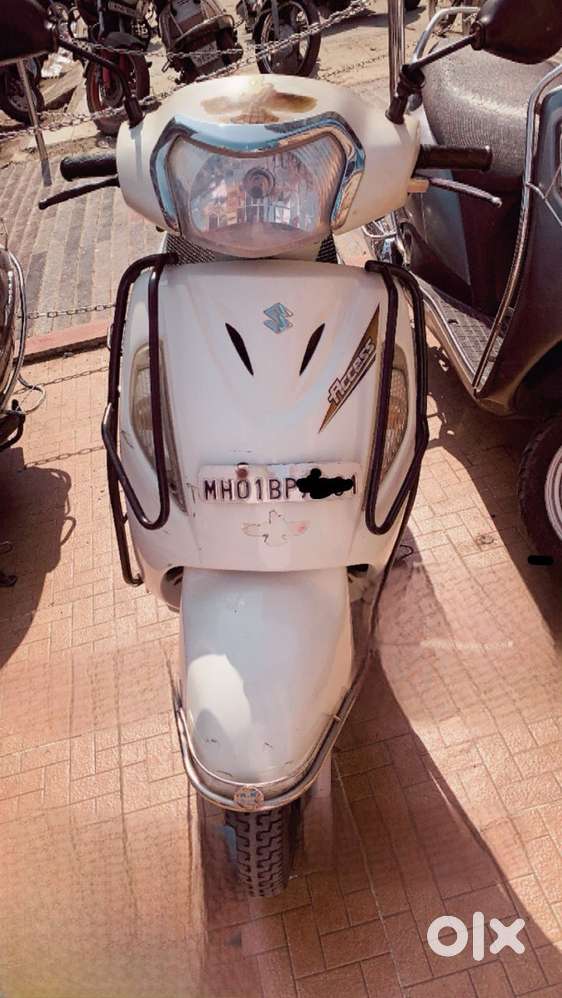 125 White Access Gadi Two Wheeler Suzuki Access 125 Price 2025