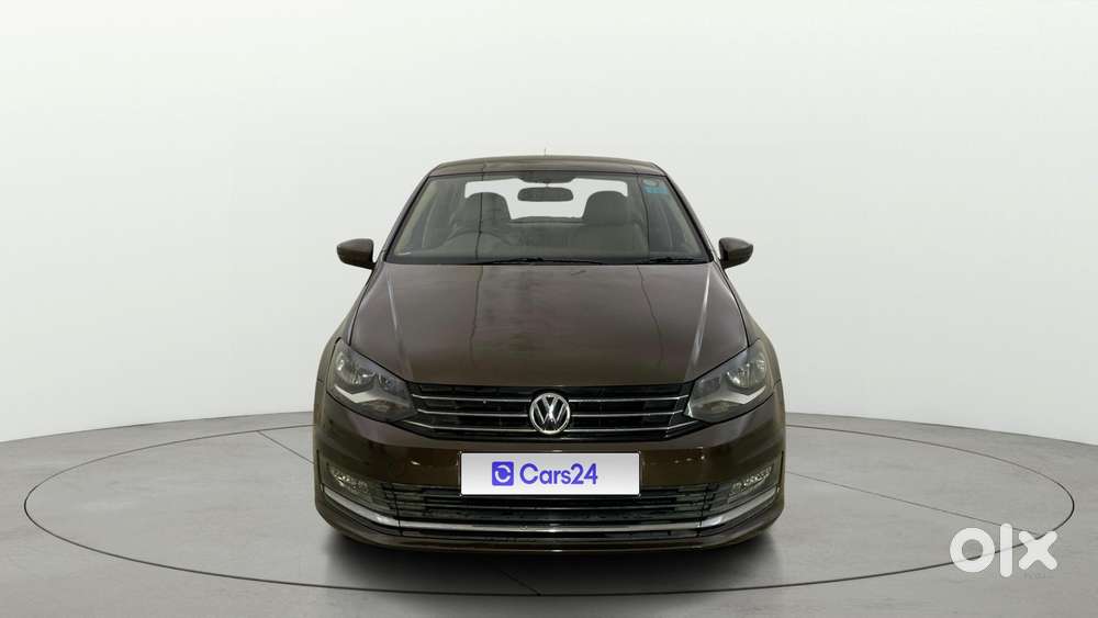 Volkswagen Vento 1.6 Highline, 2015, Petrol