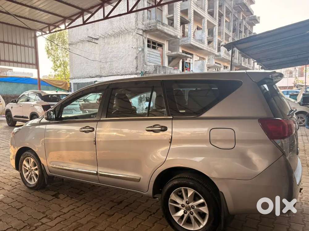 Toyota Innova Crysta 2019 Diesel 151000 Km Driven