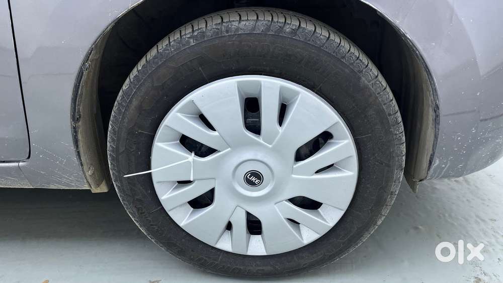 Maruti Suzuki Celerio Zxi Optional Amt, 2017, Petrol