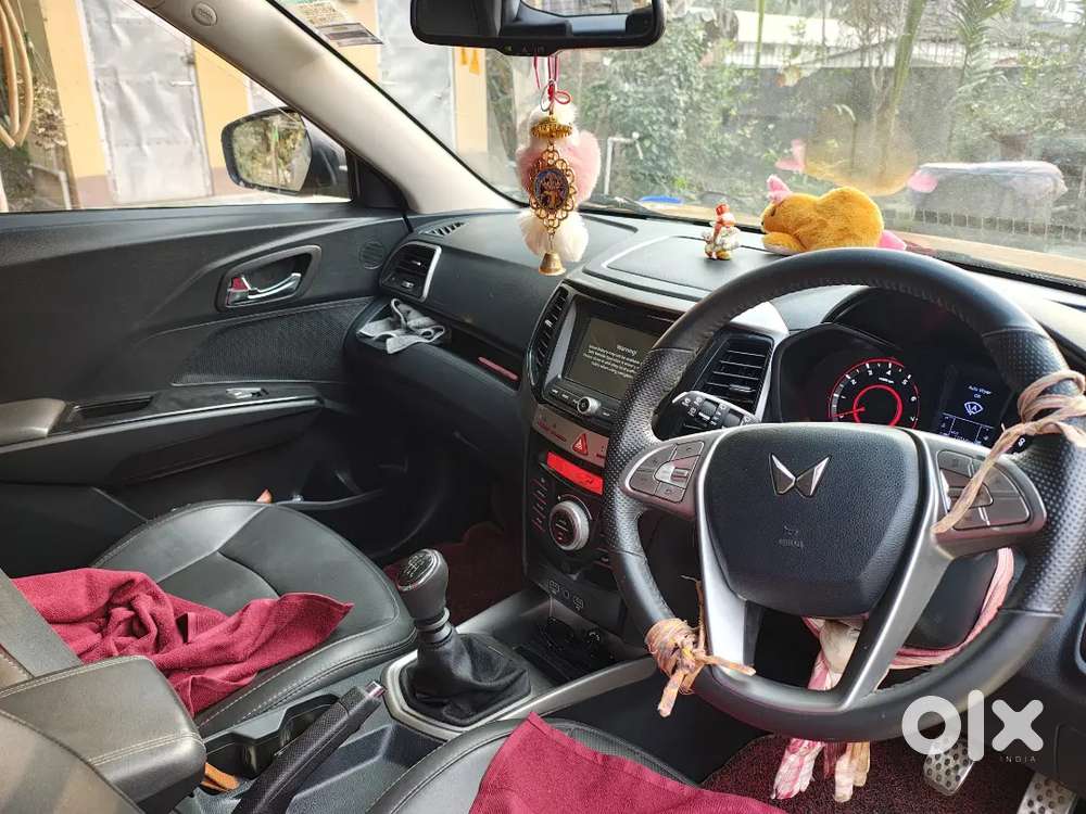 Mahindra Xuv300 Turbosport 2024 Petrol 11453 Km Driven