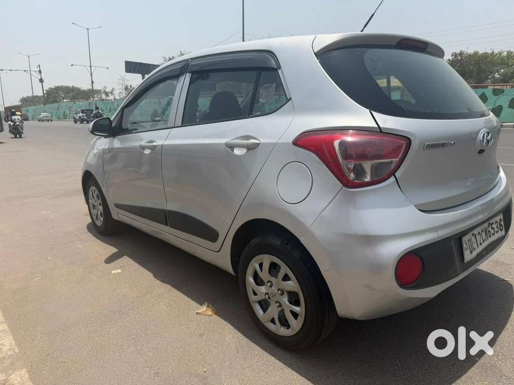 Hyundai Car Petrol 2017