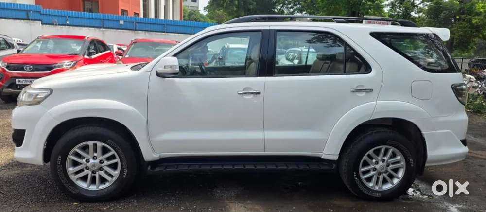 Toyota Fortuner 4x2 At, 2013, Diesel