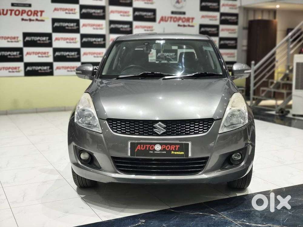 Maruti Suzuki Swift Vvt Zxi, 2012, Petrol