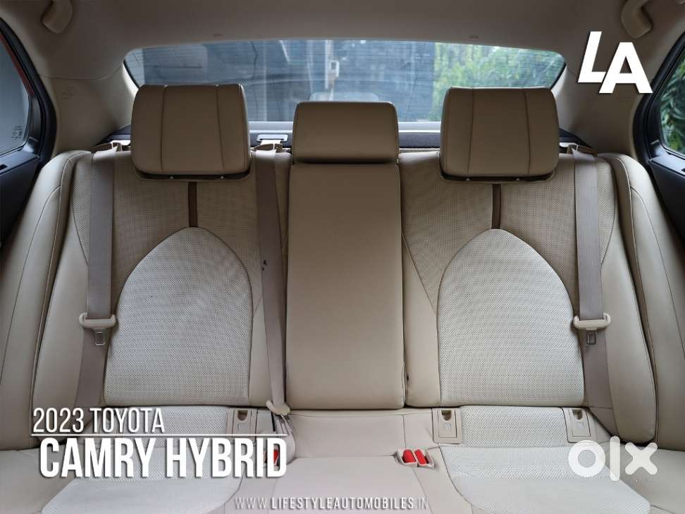 Toyota Camry Hybrid, 2023, Petrol
