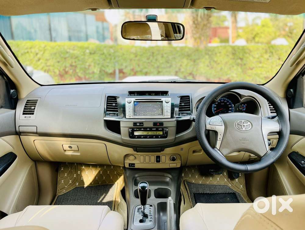 Toyota Fortuner 3.0 4x2 Automatic, 2013, Diesel