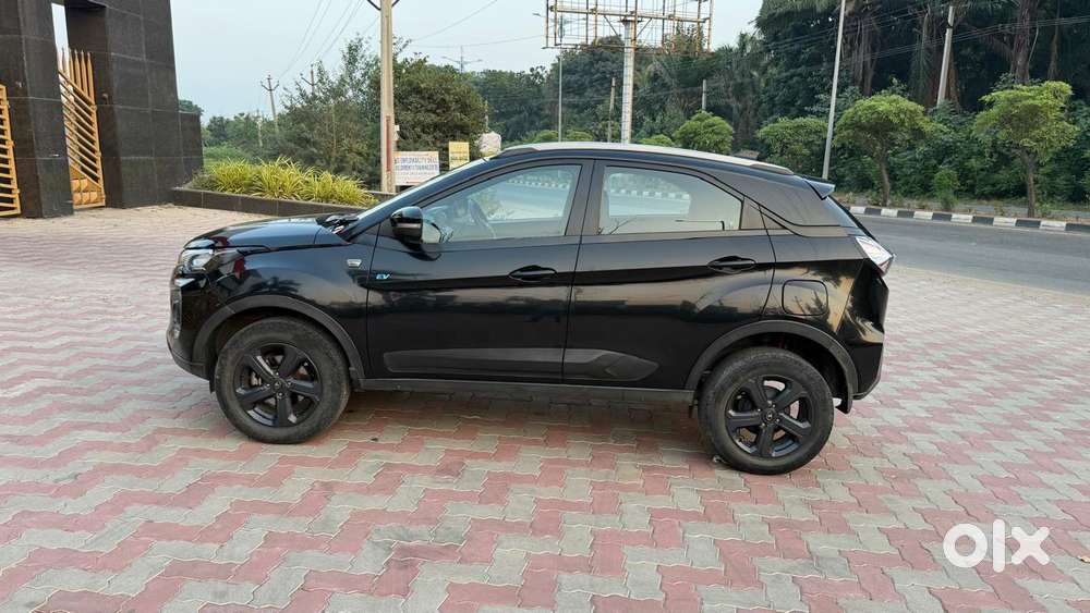 Tata Nexon Ev Xz Plus Lux Dark Edition, 2022, Electric