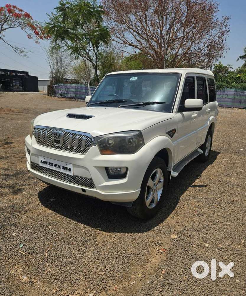 Mahindra Scorpio S4, 2015, Diesel