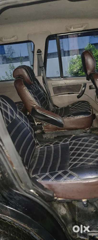 Mahindra Scorpio Classic 2011 Diesel 108000 Km Driven