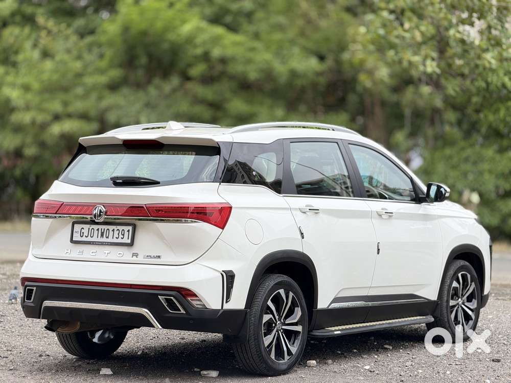 Mg Hector Plus Sharp Pro 1.5 Turbo Petrol Cvt 6 Str, 2024, Petrol