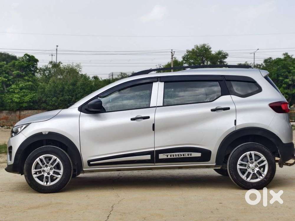 Renault Triber 1.0 Rxe, 2024, Petrol