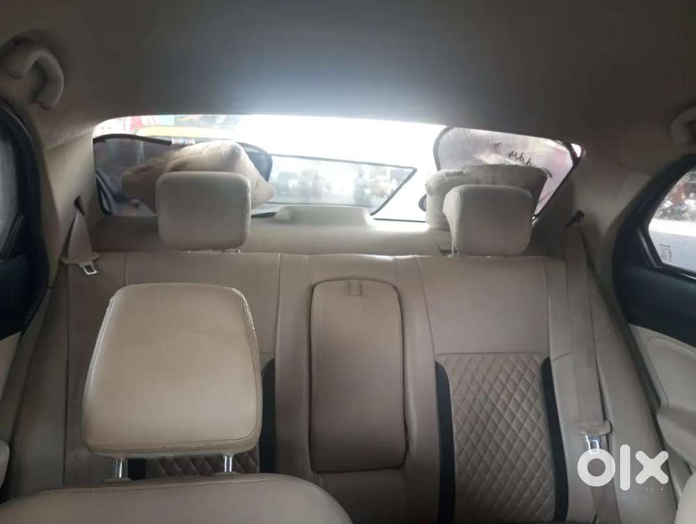 Maruti Suzuki Dzire Vxi 2024