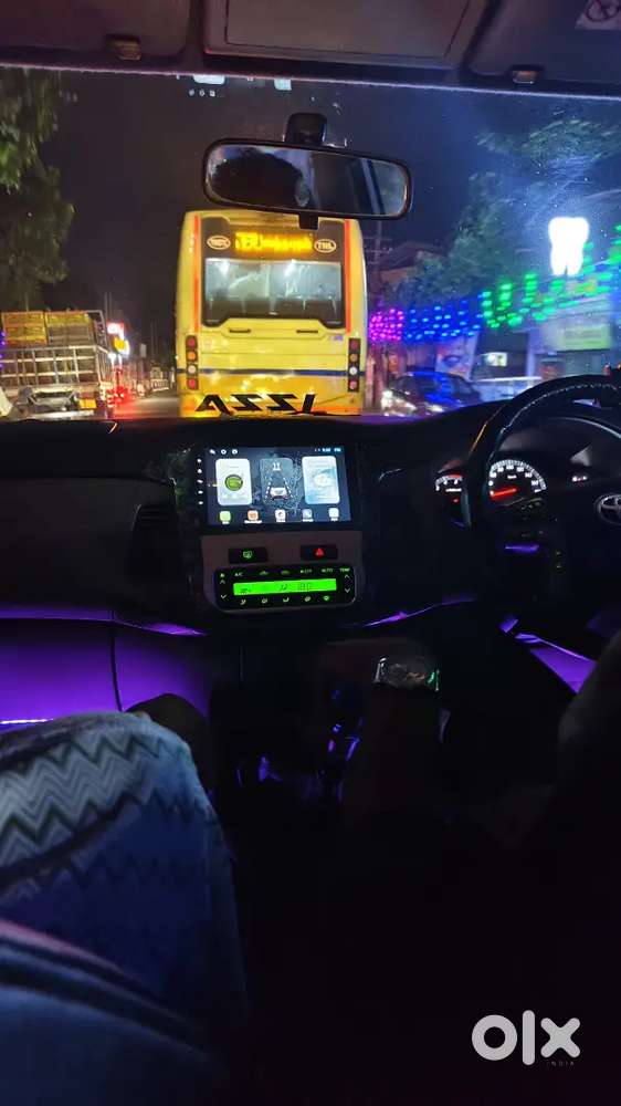 Toyota Innova Diesel 2015 Variant