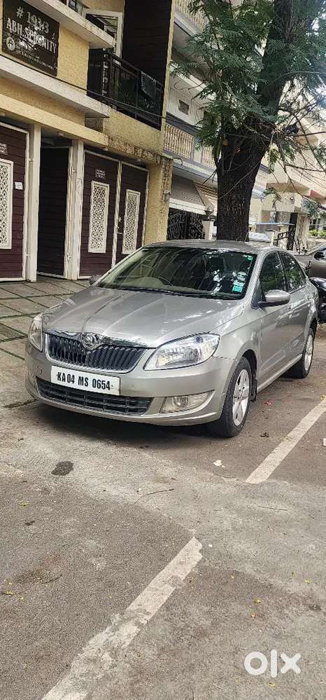 Skoda Rapid Elegance 2016