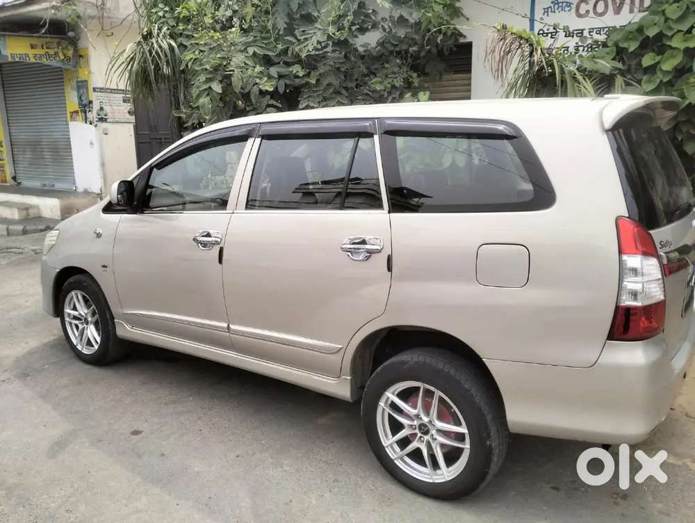 Toyota Innova Diesel 2014