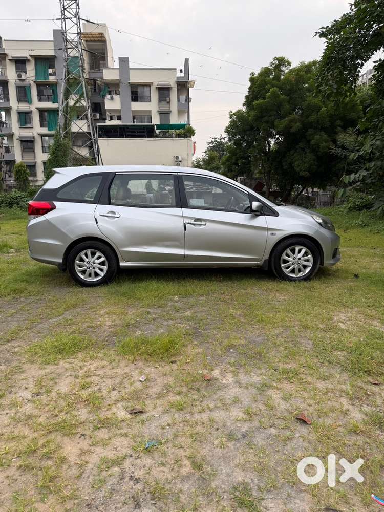 Honda Mobilio 2016 Read Full Ad.