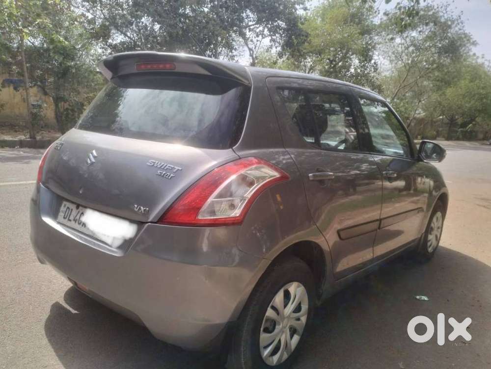 Maruti Suzuki Swift Vxi + Manual, 2013, Petrol