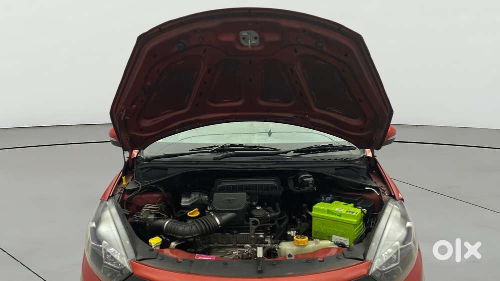 Tata Tiago 1.2 Revotron Xza, 2019, Petrol
