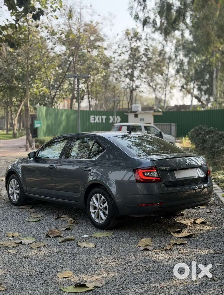 Skoda Octavia 1.8 Tsi At L K, 2019, Petrol