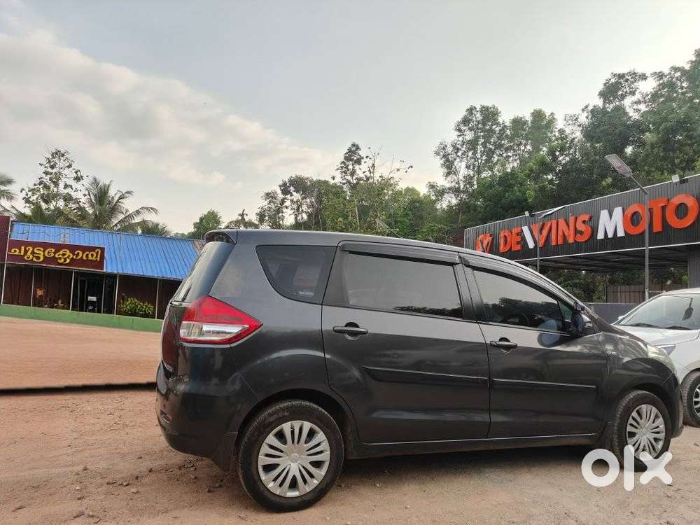 Maruti Suzuki Ertiga 2012-2015 Vdi, 2012, Diesel