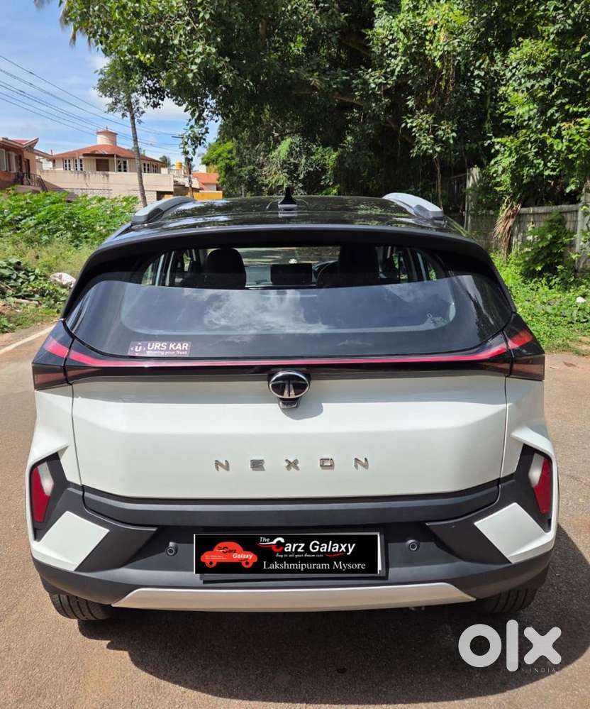Tata Nexon Creative Plus S 1.2 Revotron Petrol 6 Amt, 2026, Petrol