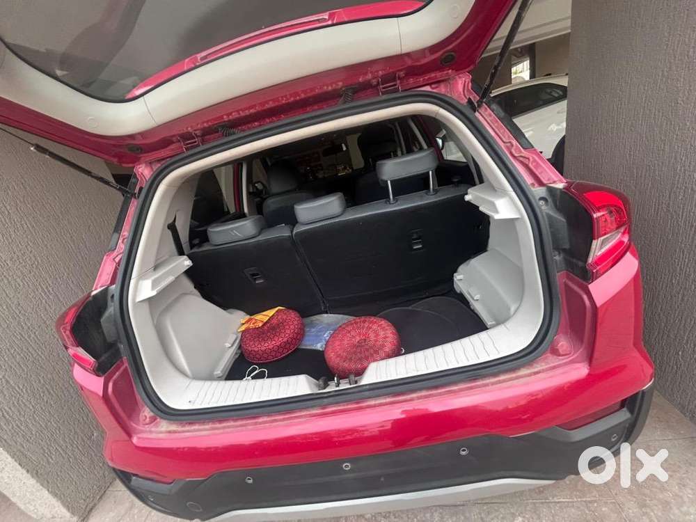 Mahindra Xuv300 2021 Petrol Good Condition