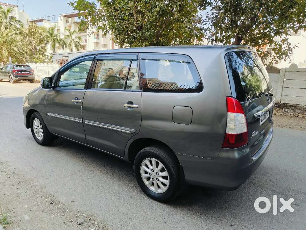 Toyota Innova 2013 Diesel Well Maintained