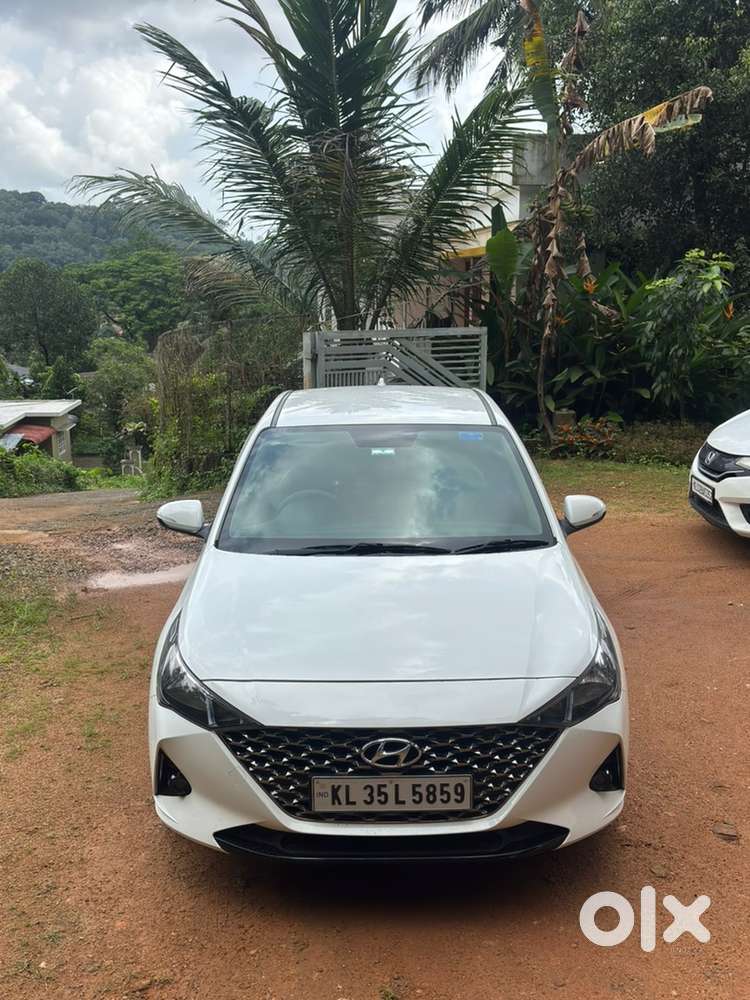 Hyundai Verna 1.5 S+2022 Model