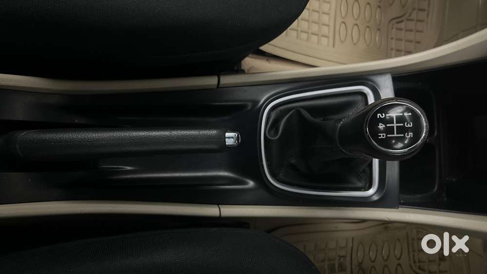 Maruti Suzuki Ciaz 1.5 Alpha Shvs Petrol, 2020, Petrol