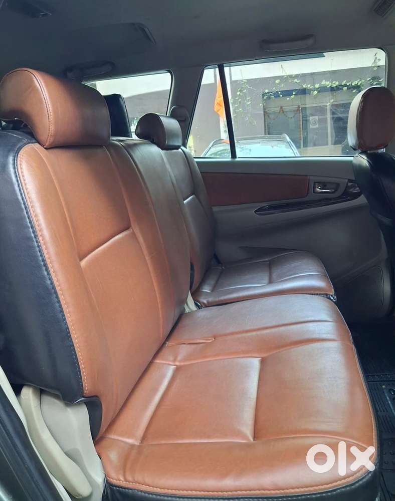 Toyota Innova Diesel 2012