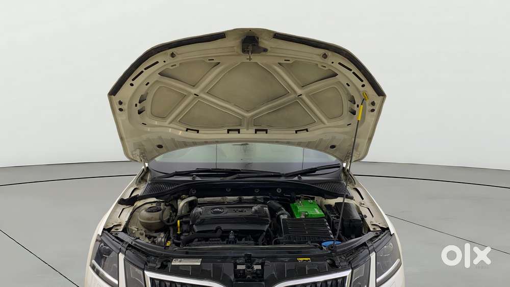 Skoda Octavia 1.8 Tsi At L K, 2018, Petrol