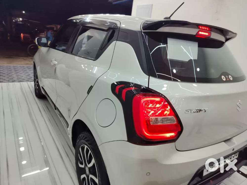 Maruti Suzuki Swift Vxi, 2023, Petrol