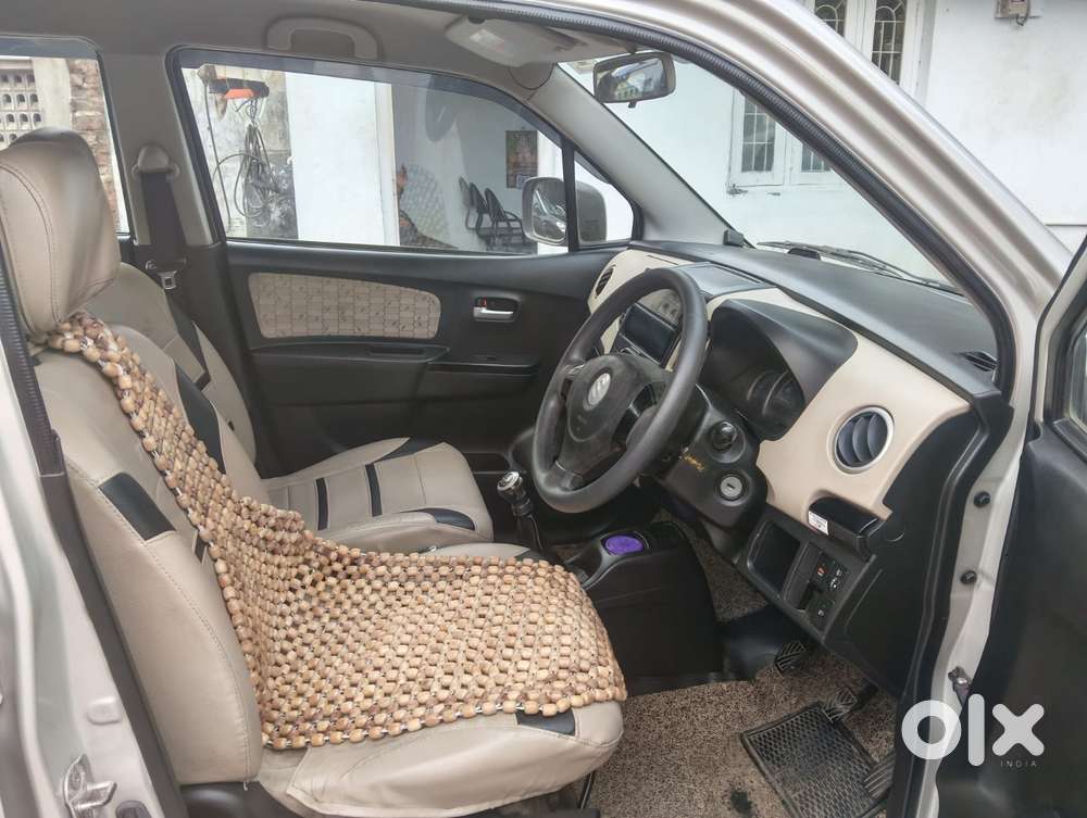 Maruti Suzuki Wagon R Vxi Opt, 2017, Petrol