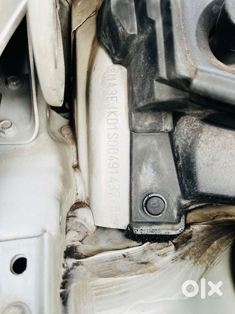 Maruti Suzuki Dzire 1.2 Vxi, 2014, Petrol