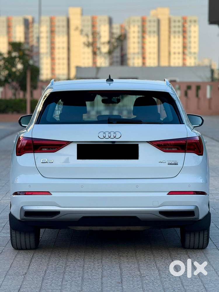 Audi Q3 40 Tfsi Premium Plus, 2023, Petrol