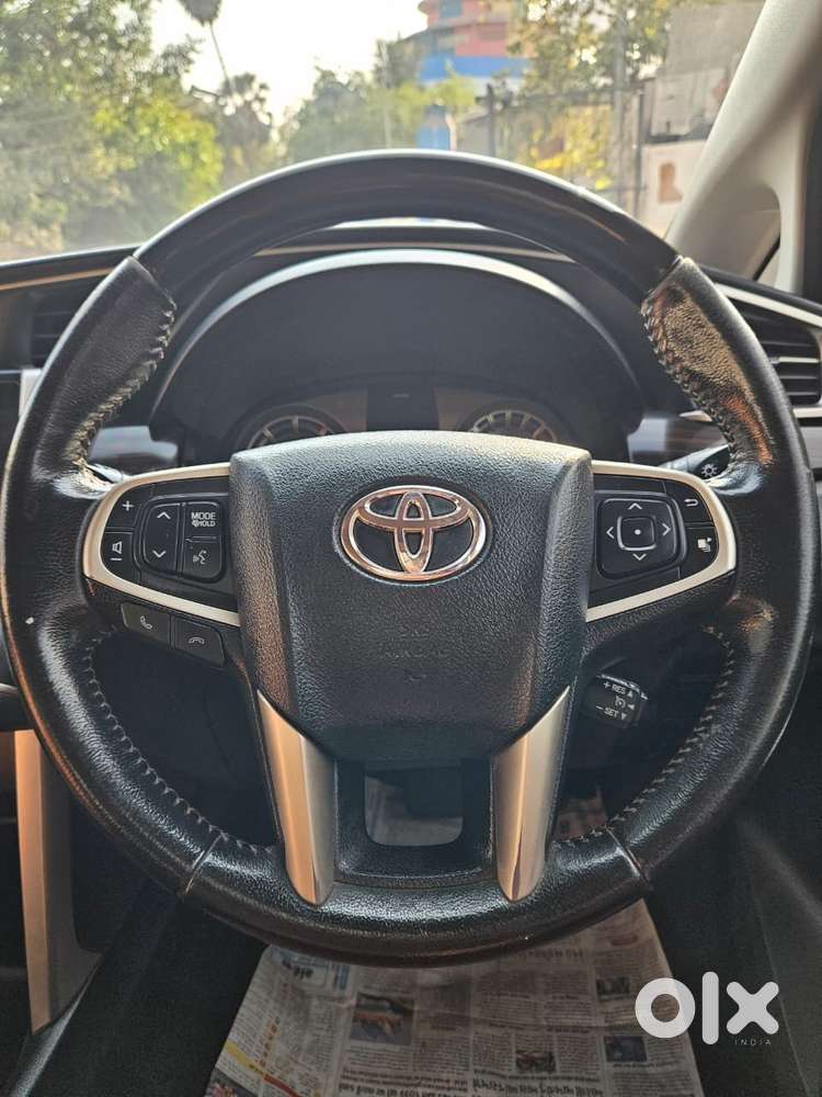 Toyota Innova Crysta 2.8z Automatic, 2019, Diesel